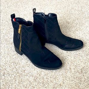 Tommy Hilfiger Faux Suede Zippered Ankle Boot